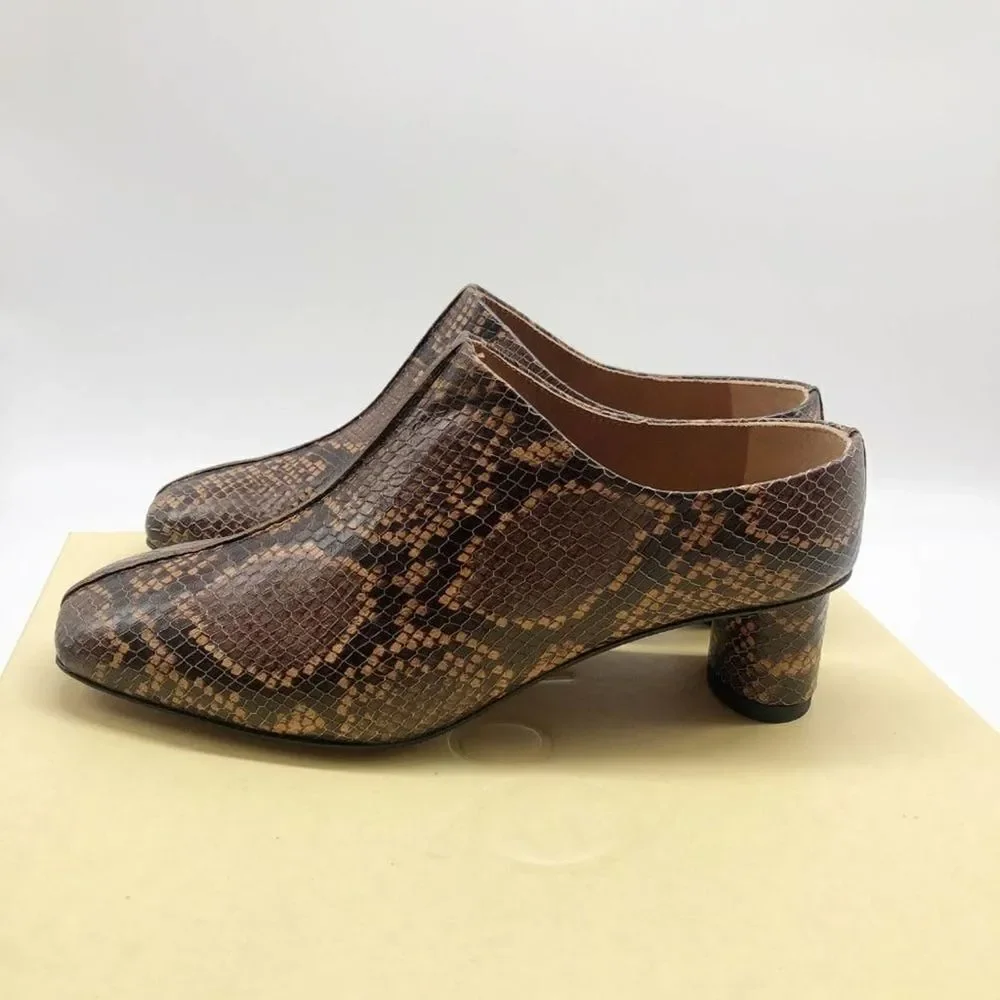 LOQ Eva Castaa Python Mules - Picture 6 of 11